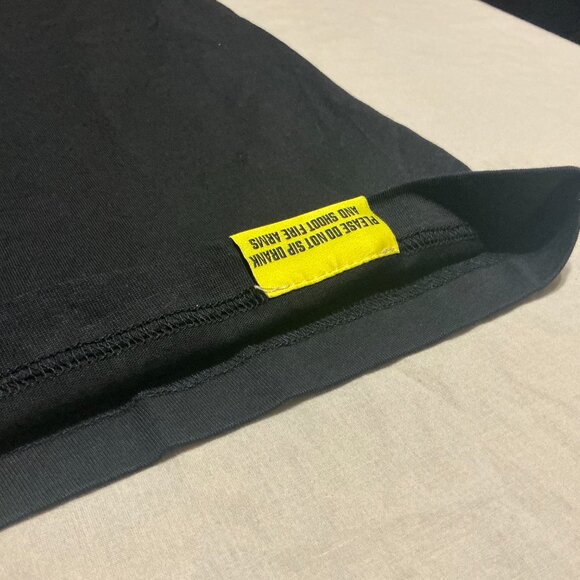 Black "That's a awful lot of cough syrup" gore tee - Picture 6 of 6